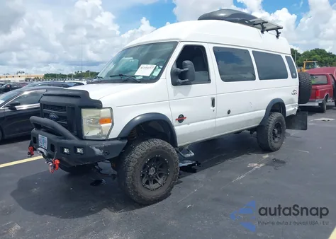 2009 Ford E-350 Super Duty Commercial z USA, uszkodzony, nr VIN 1FTSS34P19DA13681